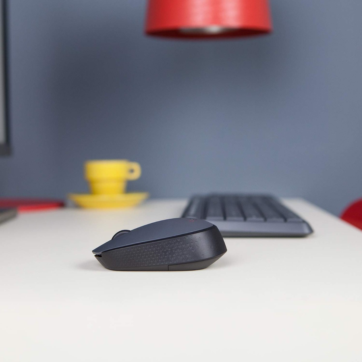 logitech-wireless-mouse-m171-red