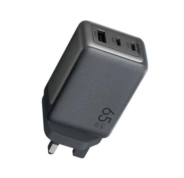 oraimo-hypergan-65w-fast-charge-wall-charger-kit-ocw-65w-7652u-116cc