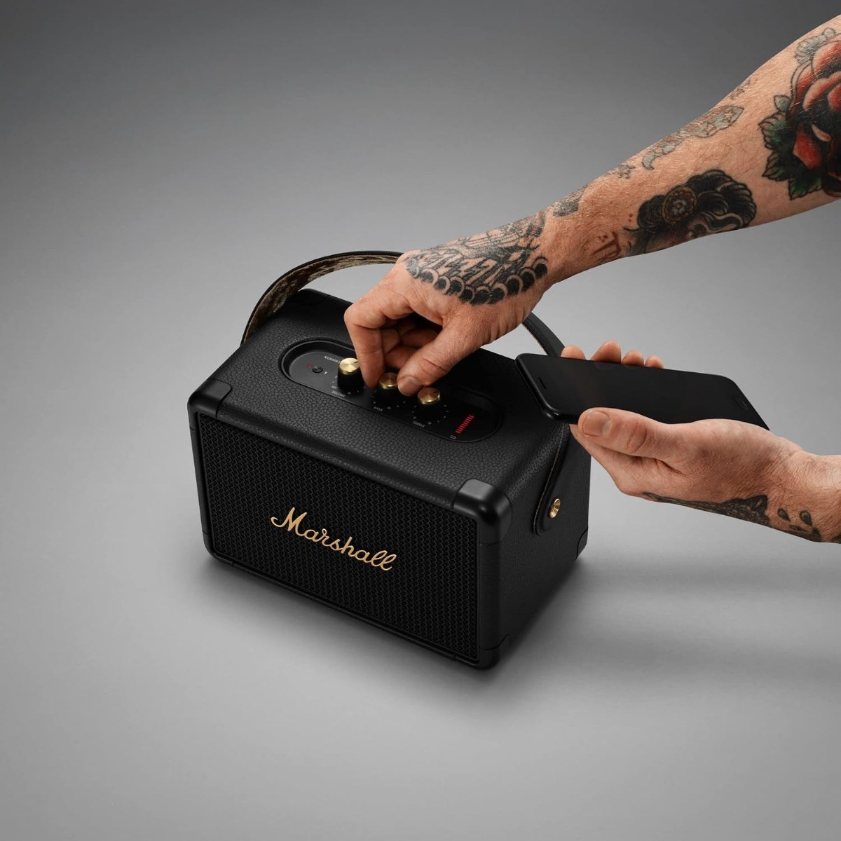 marshall-kilburn-ii-bluetooth-portable-speaker