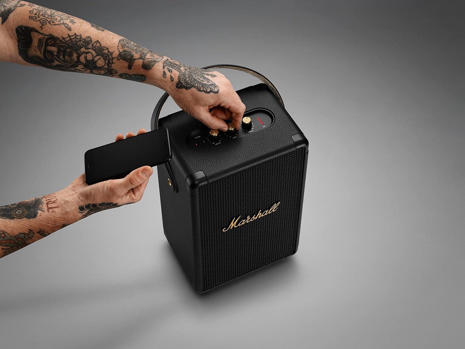 marshall-tufton-portable-bluetooth-speaker-black-brass